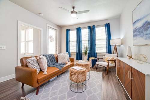 model living roomFCBhK1756868587.jpg